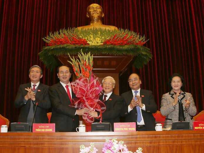 Đồng chí Nguyễn Phú Trọng tái cử chức vụ Tổng Bí thư