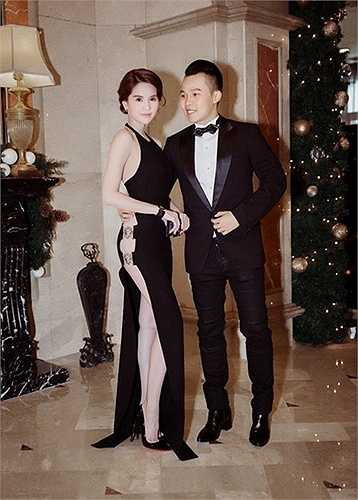 Với việc chọn mặc thiết kế “không nội y” này, Ngọc Trinh xứng danh mỹ nhân sexy nhất tại sự kiện