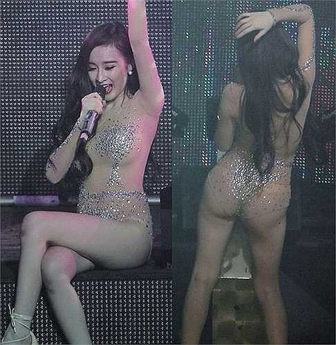 Trước đây Angela Phương Trinh luôn biết cách tạo nên sự thu hút mọi người bằng những bộ cánh 'hở không đỡ nổi', chẳng hạn như trang phục khó hiểu và phụ kiện 'không liên quan' này. 