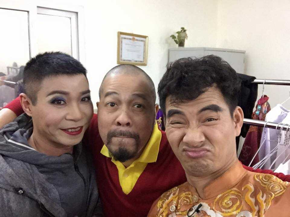 'Bắc Đẩu' Công Lý xinh đẹp trong hậu trường ghi hình Táo quân 2016