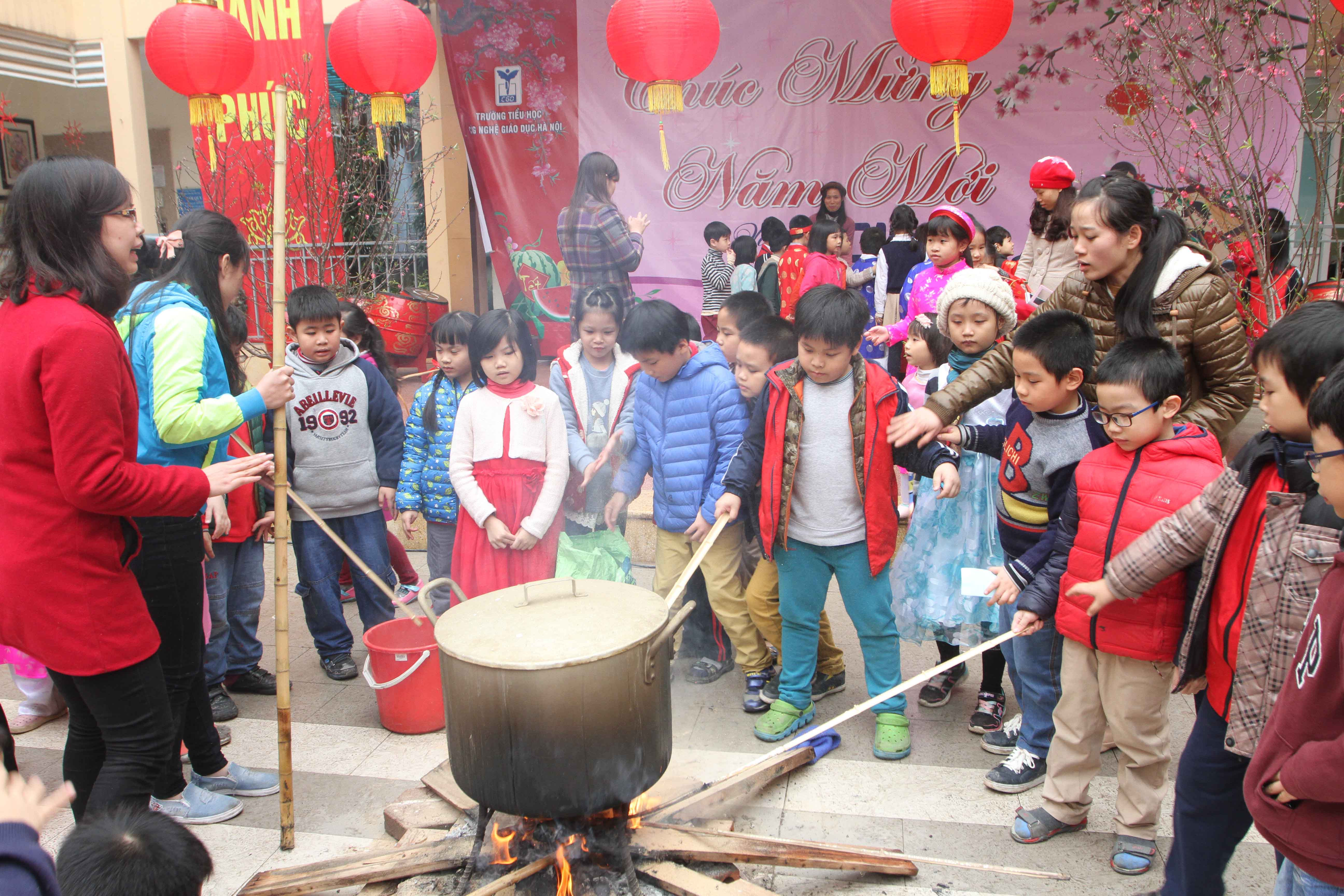 học sinh trường Tiểu học Công nghệ giáo dục Hà Nội