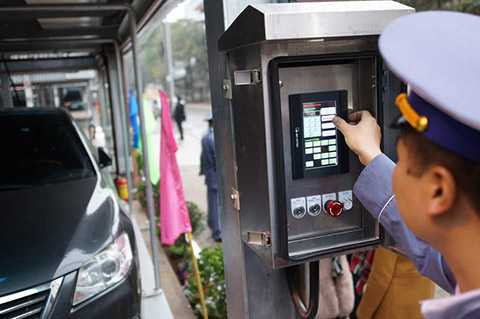 Điểm đỗ được thiết kế theo công nghệ Hàn Quốc với hệ thống điều khiển thông minh, dễ dàng vận hành. Thời gian lấy và gửi xe chỉ trong vòng 2 phút.