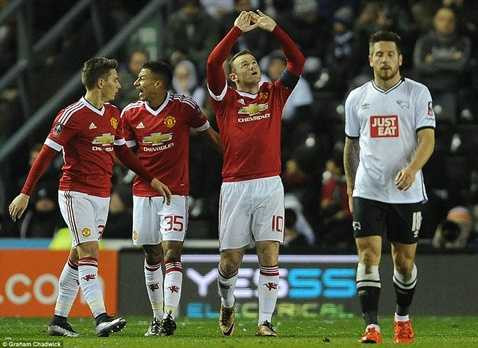 Rooney mở tỷ số bằng cú cứa lòng tuyệt đẹp