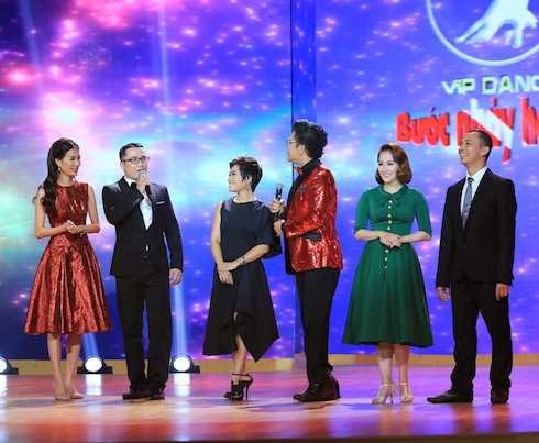 Kiện tướng Dance Sport quốc tế Chí Anh - Khánh Thi - Hồng Việt và Hiệu phó trường múa thành phố Hồ Chí Minh – Biên đạo múa Trần Ly Ly