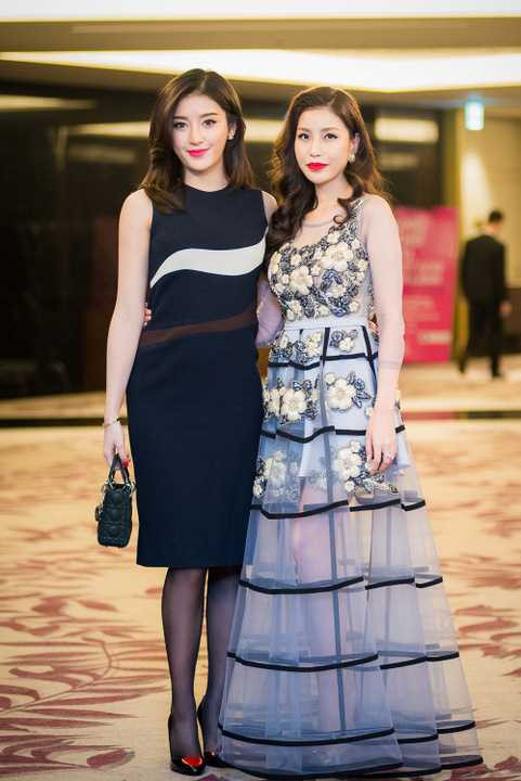 Huyền My chọn cho mình chiếc váy đen đơn giản khoe vẻ đẹp lịch lãm