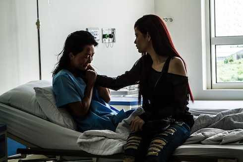 MC Kỳ Duyên và Trương Quỳnh Anh vào vai mẹ con.