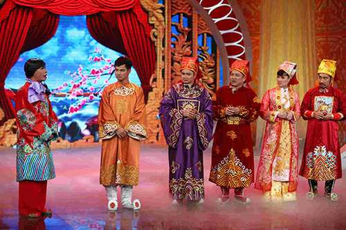 Không chỉ cô Đẩu mà trang phục của các Táo năm nay cũng khác trước