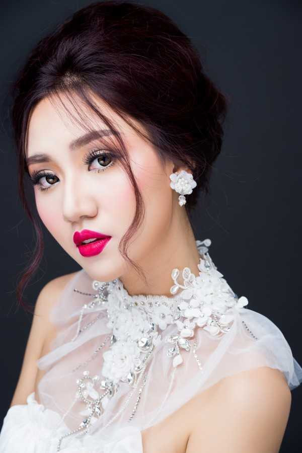 Á hậu Hoàn Vũ Việt Nam 2015 Ngô Trà My.