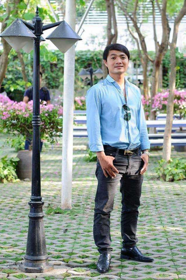 Chàng giảng viên trẻ cho biết sẽ tiếp tục sáng tác thêm nhiều ca khúc về quê hương, đất nước