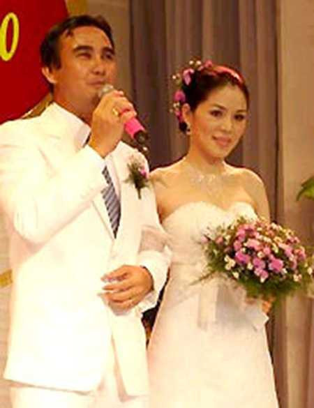 Chân dung người vợ xinh đẹp, giỏi giang của Quyền Linh 