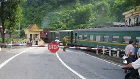 mua đường sắt cũ trung quốc