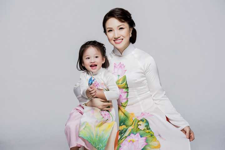 Và trong năm tới, anh sẽ tập trung cho ra mắt nhiều sản phẩm âm nhạc thật chất lượng để gửi tặng đến khán giả. 