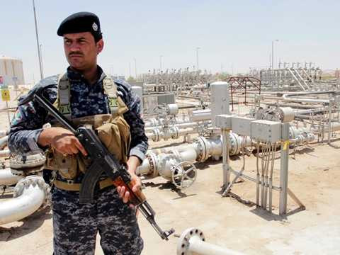 Dầu đá phiến đang gặp khó khăn tại Mỹ với việc các quốc gia OPEC muốn giữ sản lượng bất chấp giá dầu giảm sâu Dầu đá phiến đang gặp khó khăn tại Mỹ với việc các quốc gia OPEC muốn giữ sản lượng bất chấp giá dầu giảm sâu