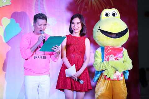 Là nhóm nhảy độc quyền, nhưng giọng ca Say tình chia sẻ anh và công ty không giữ riêng ABC Kids mà nhóm vẫn có thể đáp ứng nhu cầu của các đơn vị, tổ chức, cá nhân có nhu cầu về vũ công, diễn viên múa ở tất cả các chương trình hội nghị, event, show diễn cũng như cho các ca sỹ chuyên nghiệp cần nhóm múa. 