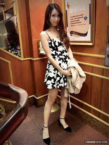 Dù không phải là một chiến sĩ cảnh sát, công an xông pha bảo vệ trật tự xã hội, nhưng với những việc làm có ích của mình, cộng với vẻ ngoài xinh đẹp, tính cách dễ thương… Huang Yichun vẫn trở thành thần tượng của nhiều bạn trẻ ở Đài Loan (Trung Quốc). 