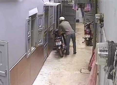 Cách đơn giản đối phó nạn trộm cắp trong 'tháng củ mật'