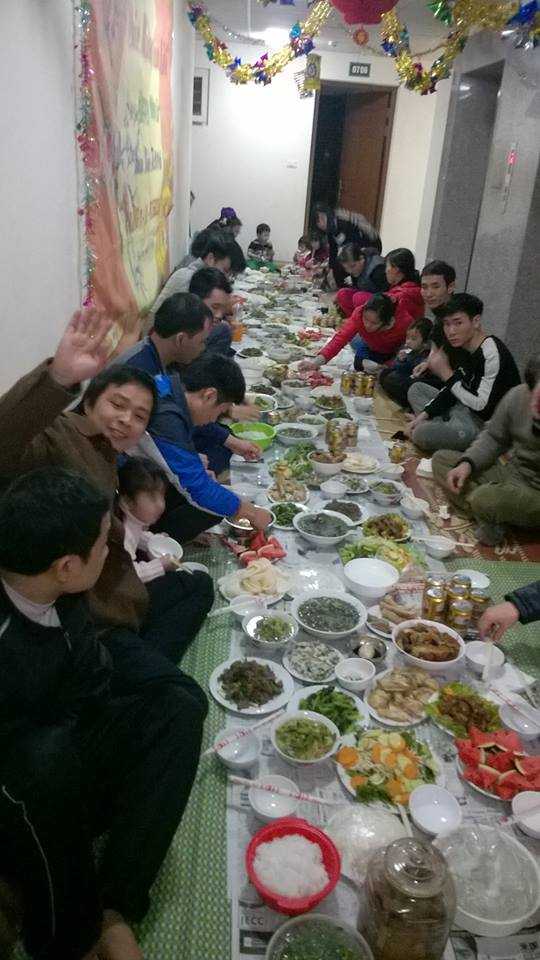 Đông đảo người dân hào hứng tham gia