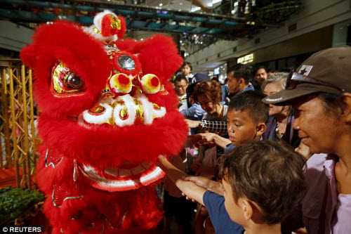 Không khí Tết Nguyên Đán tràn ngập khu phố của người Hoa ở Jakarta, Indonesia.