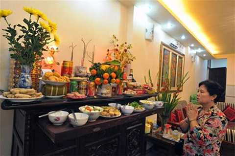 Giao thừa, mâm cúng, lễ, giữa trời, Tết, tục lệ, bày biện