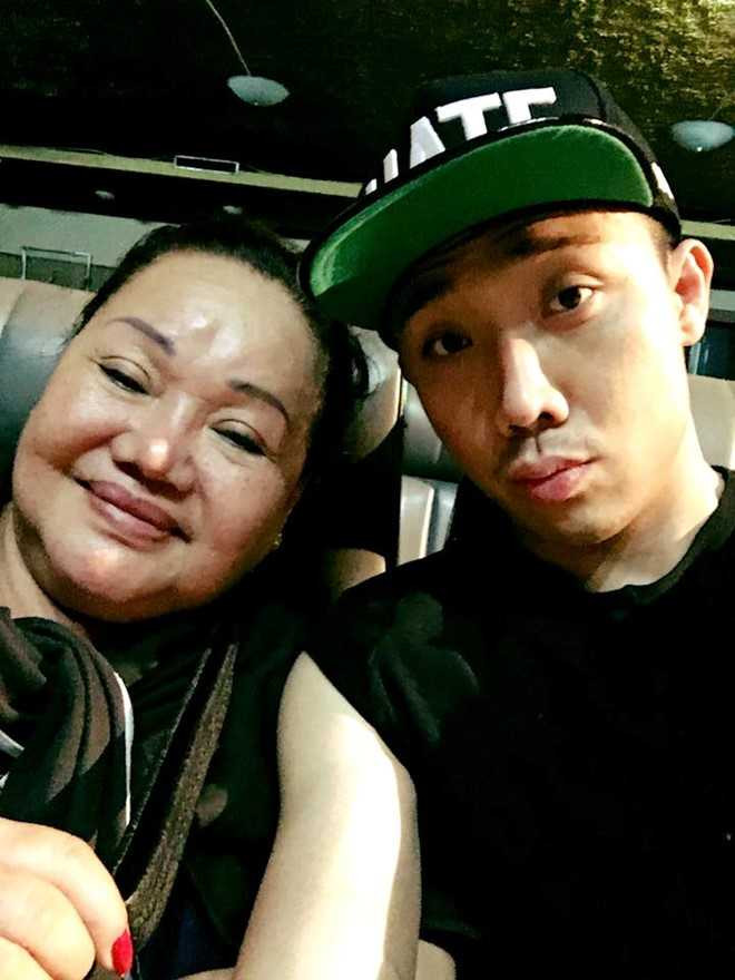 Các sao Việt tất bật chạy shor trong đêm giao thừa