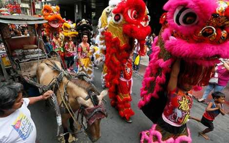 Múa lân đón năm mới