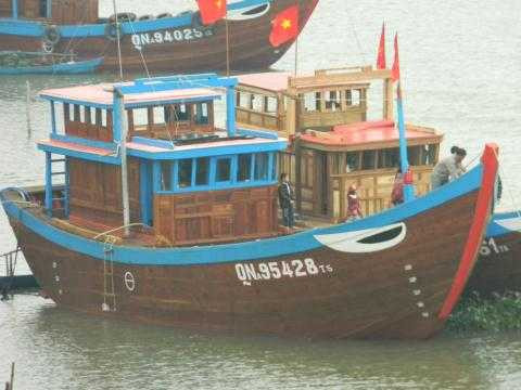 Ngu dan xuat hanh thang tien Hoang Sa - Truong Sa