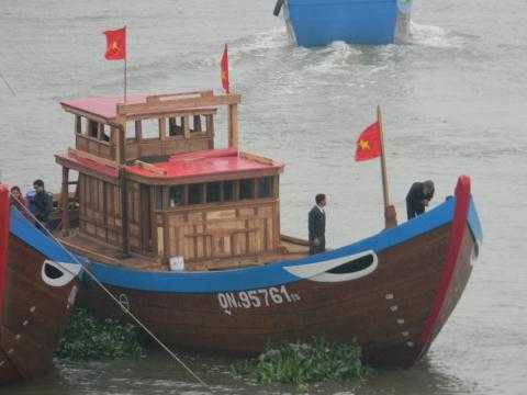 Ngu dan xuat hanh thang tien Hoang Sa - Truong Sa
