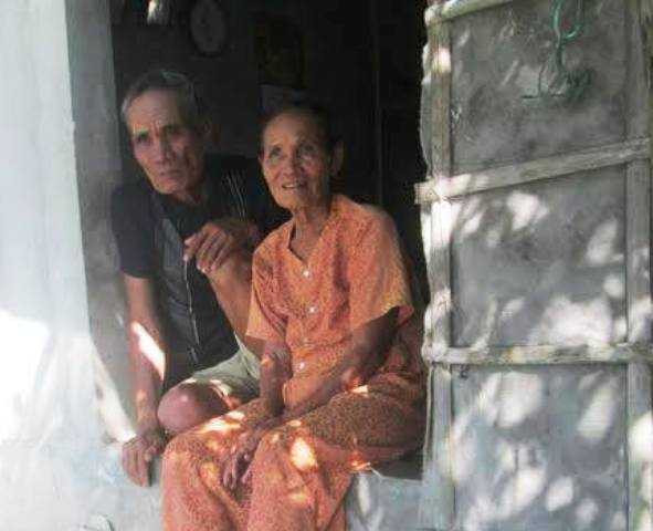 Suốt 30 năm qua vợ chồng ông Đáp gắn bó với rừng Rú Chá.