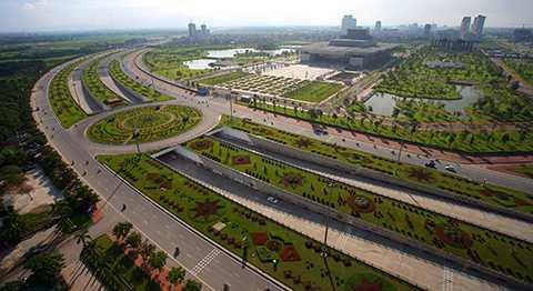 Hầm chui Trung Hòa với tổng chiều dài hầm và đường dẫn hơn 600m, tổng mức đầu tư của dự án là 1.087 tỷ đồng.