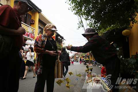 Du lịch Tết, Hội An, Khách nước ngoài, thích thú, ẩm thực