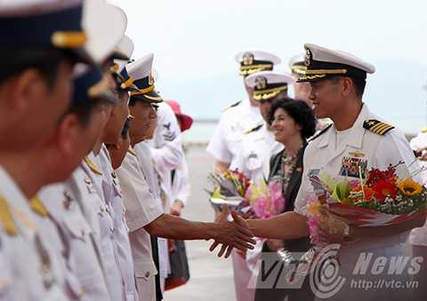 chiến hạm khủng, đến Đà Nẵng, tàu khu trục, hải quân, tuần dương, tên lửa, năm 2015