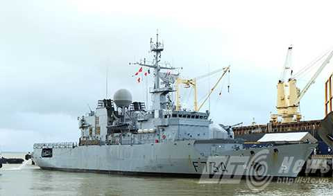 chiến hạm khủng, đến Đà Nẵng, tàu khu trục, hải quân, tuần dương, tên lửa, năm 2015