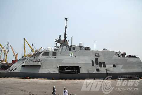 chiến hạm khủng, đến Đà Nẵng, tàu khu trục, hải quân, tuần dương, tên lửa, năm 2015