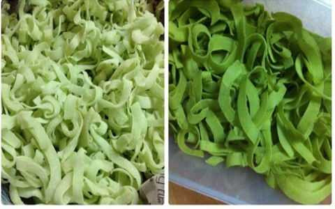 Mứt tết được nhuộm chất tạo màu có màu đẹp hơn Mứt tết được nhuộm chất tạo màu có màu đẹp hơn