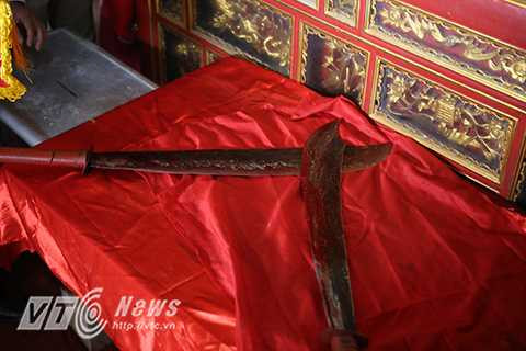 Trao đổi với PV, cán bộ Phúc Lợi - Tổ chức Động vật Châu Á chia sẻ: Chúng tôi ghi nhận những thay đổi tích cực trong cách tổ chức lễ hội Ném Thượng năm nay khi thay vì chém công khai thì BTC đã chém trong khu vực kín, việc này giúp du khách và những người tham gia lễ hội bớt phải chứng kiến những cảnh máu me phản cảm. Chúng tôi mong muốn BTC lễ hội sẽ tiếp tục thay đổi để có những lễ hội văn minh hơn, nhân đạo hơn đối với động vật.