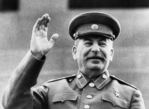 Joseph Stalin (1878-1953) - nói về Joseph Stalin, giáo sư sử học George O. Liber từ Đại học Alabama cho biết “Ông ấy có quyền lực rất lớn, và quyền lực đó có thể mang tới cho ông ấy bất kỳ điều gì ông ấy muốn.Ông ấy kiểm soát 1/6 diện tích đất liền trên thế giới” Joseph Stalin (1878-1953) - nói về Joseph Stalin, giáo sư sử học George O. Liber từ Đại học Alabama cho biết “Ông ấy có quyền lực rất lớn, và quyền lực đó có thể mang tới cho ông ấy bất kỳ điều gì ông ấy muốn.Ông ấy kiểm soát 1/6 diện tích đất liền trên thế giới”