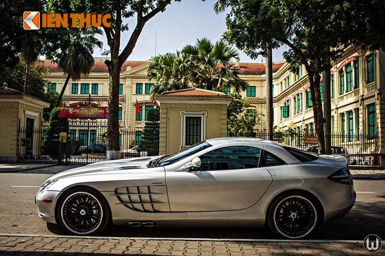 Trong suốt hơn một thập kỷ qua, siêu xe Mercedes SLR McLaren liên tục lọt vào những bảng xếp hạng của những tạp chí danh tiếng trong ngành công nghiệp <a href='https://vtcnews.vn/oto-xe-may.31.0.html' >xe hơi</a> và được nhièu người yêu xe thèm muốn.