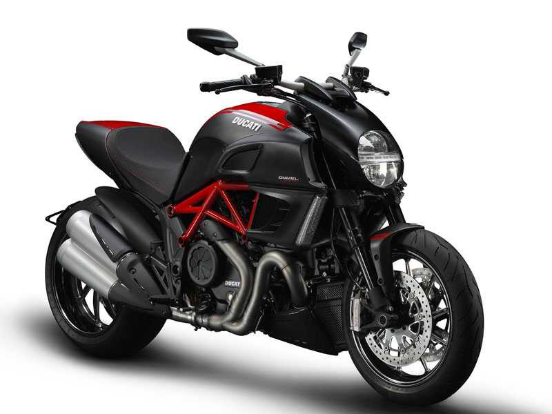 7. Ducati Diavel (công suất: 154,9 mã lực).