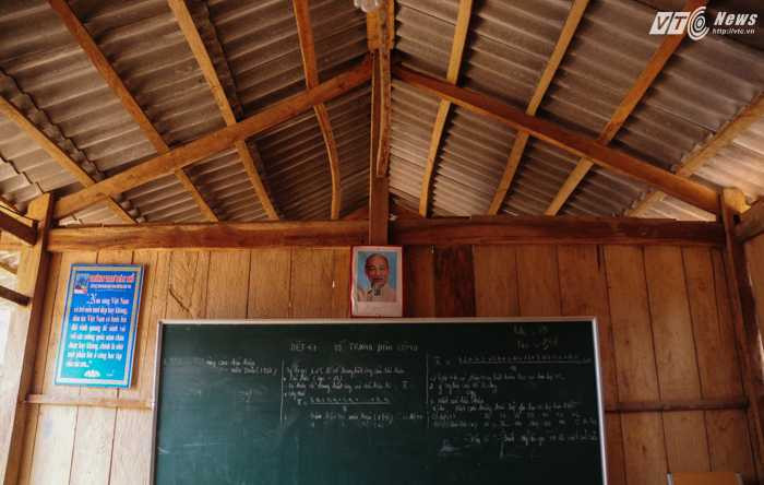 Trường lớp còn nhiều thiếu thốn của xã Phì Nhừ