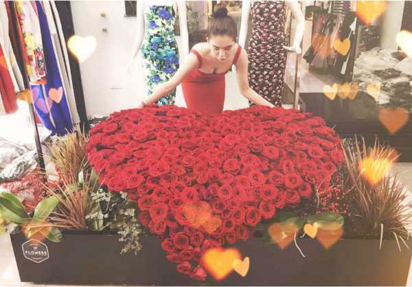 Ngọc Trinh khoe quà Valentine ngọt ngào và hoành tráng: Trái tim thứ 2 của năm thứ 8.