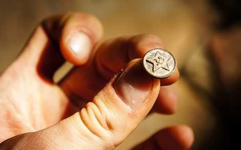 Chiếc huy hiệu còn sót lại từ thời Liên Xô