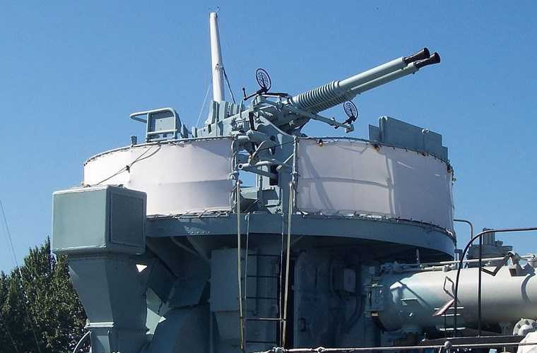 Lai lịch khu trục hạm HQ-03 của Hải quân Việt Nam