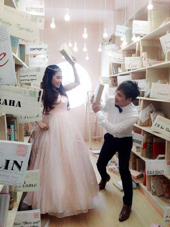 Loạt ảnh cưới điển trai, hào hoa của Hồ Quang Hiếu