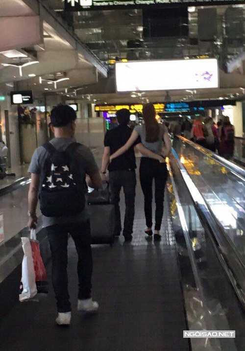 Những lần bắt gặp Hồ Ngọc Hà tình tứ bên đại gia kim cương