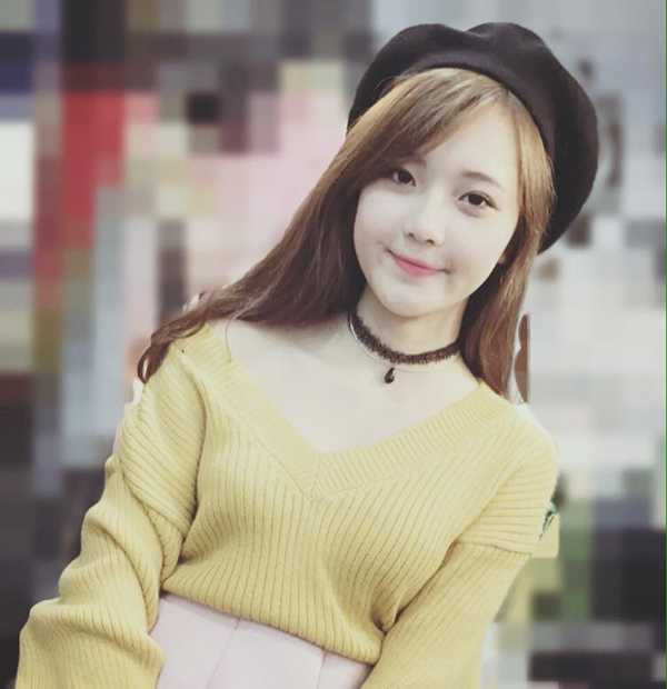 Hot girl Thu Hương