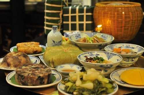 Mâm cỗ mặn cúng gia tiên ngày rằm tháng Giêng