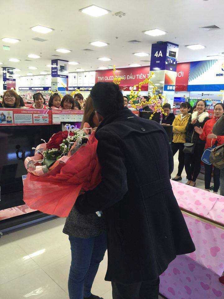 Màn cầu hôn lãng mạn