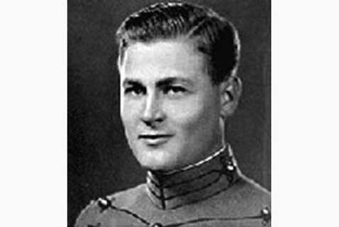 Chân dung đại úy Edward Murphy