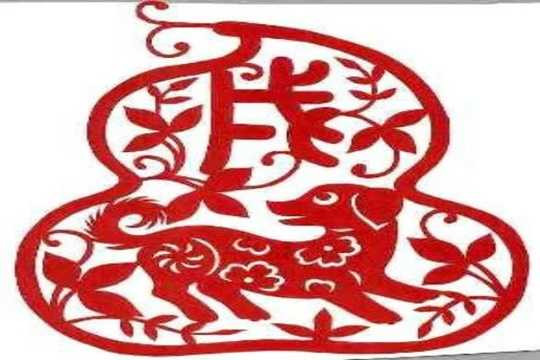 Giống với tuổi Ngọ, tuổi Dần, tuổi Tuất cũng lấy Mộc làm đào hoa. cho nên mùa xuân chính là mùa vận đào hoa của họ vượng nhất. Vì thế tuổi Tuất cũng là con giáp có vận đào hoa như son vào mùa xuân. 