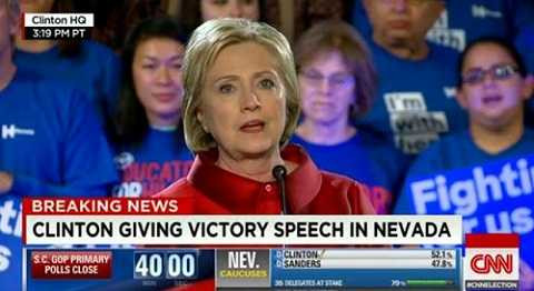Bà Clinton phát biểu trước các cử tri sau chiến thắng. Ảnh: CNN